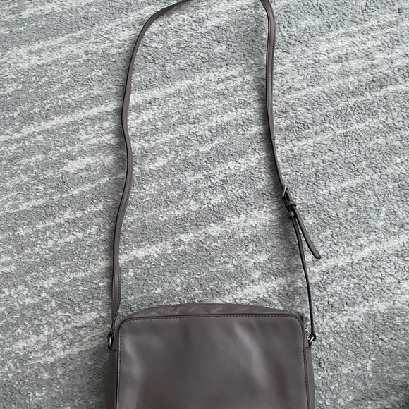 Michael Kors Crossbody Purse - Picture 4 of 4